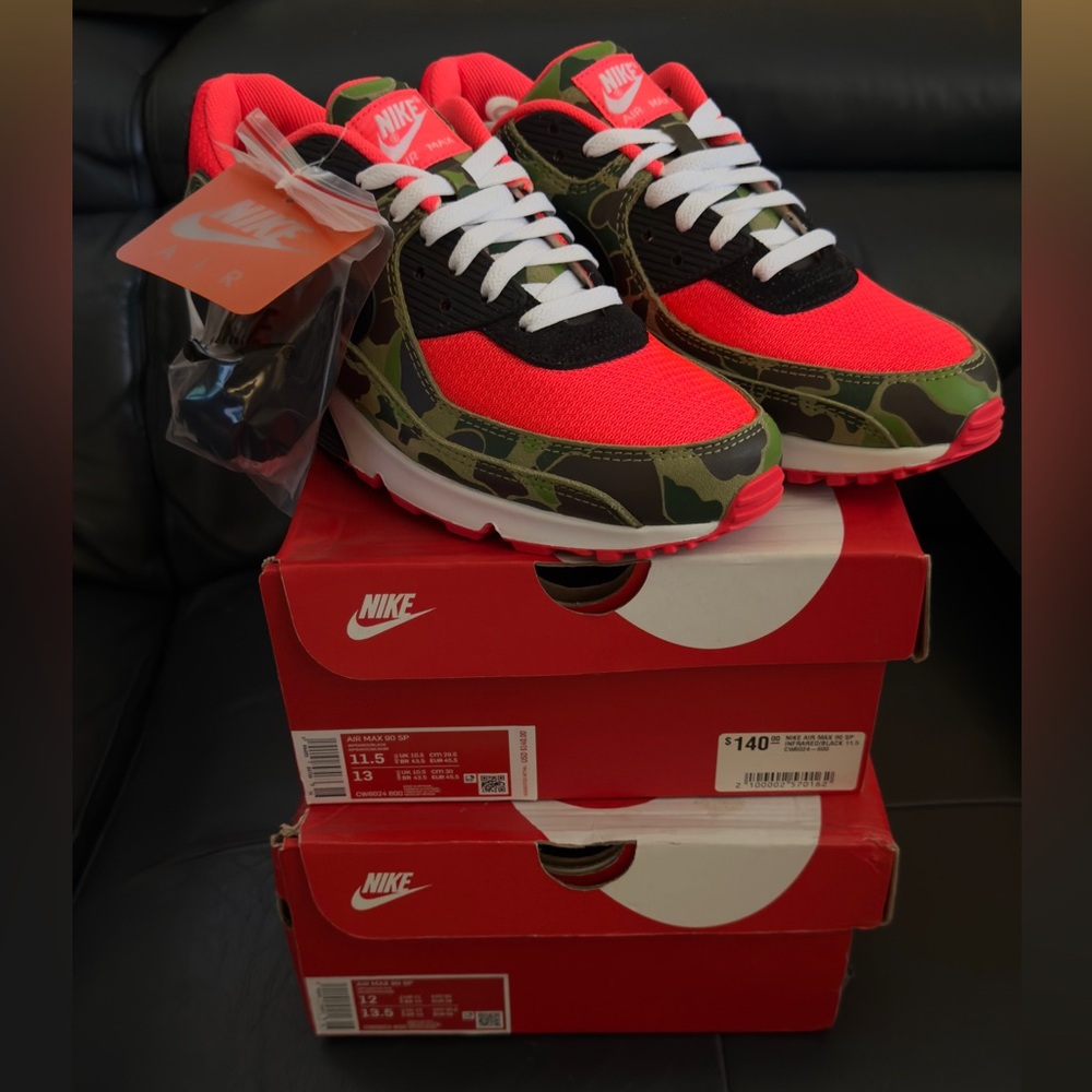 Nike Air Max Sneakers in Red and Camouflage